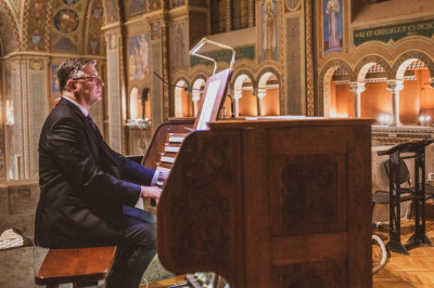 János Pálúr – The Creation Story